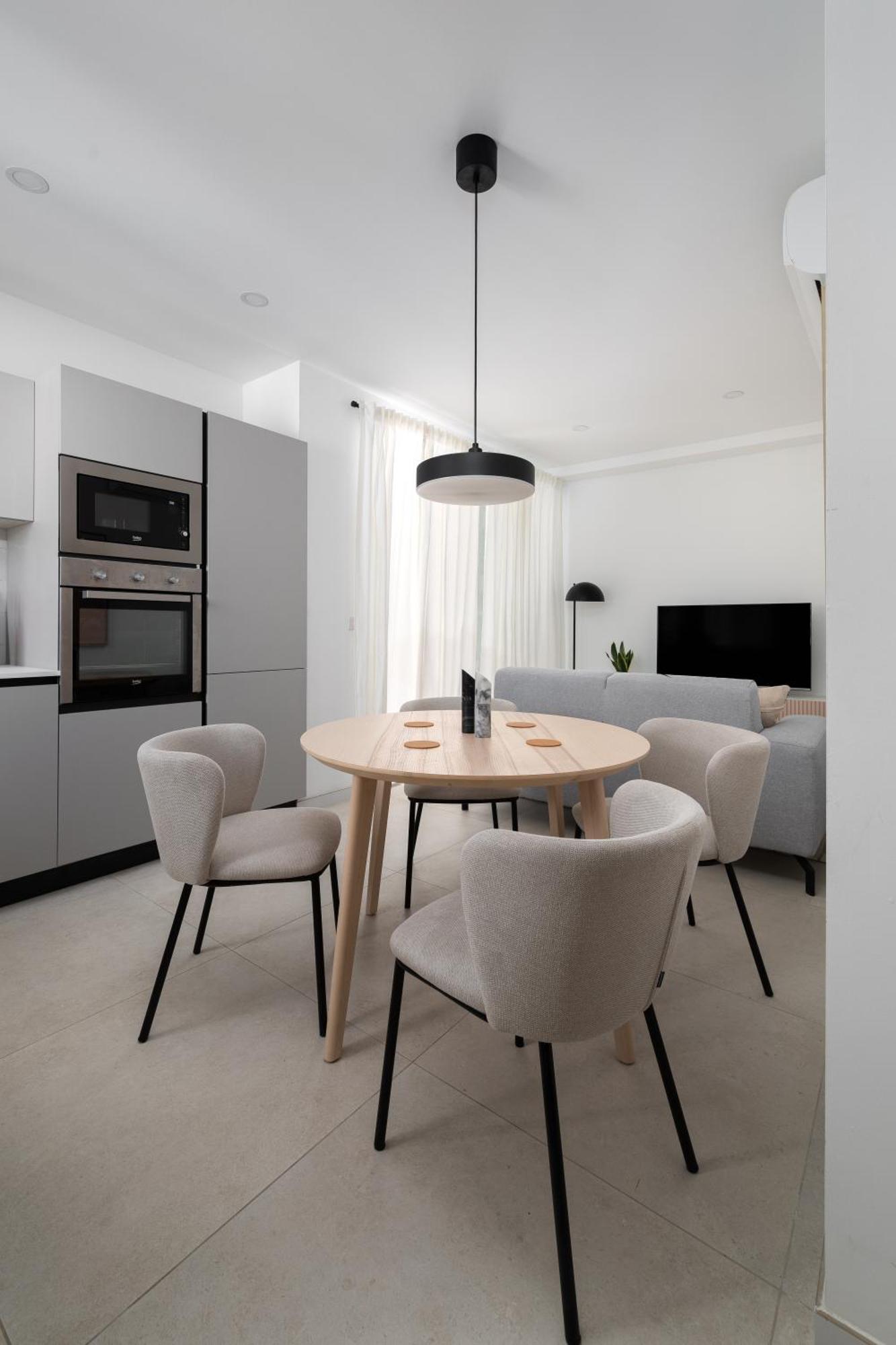 شقة Modern 2br With Outside Furniture - Close To Sliema, Saint Julians & Valletta