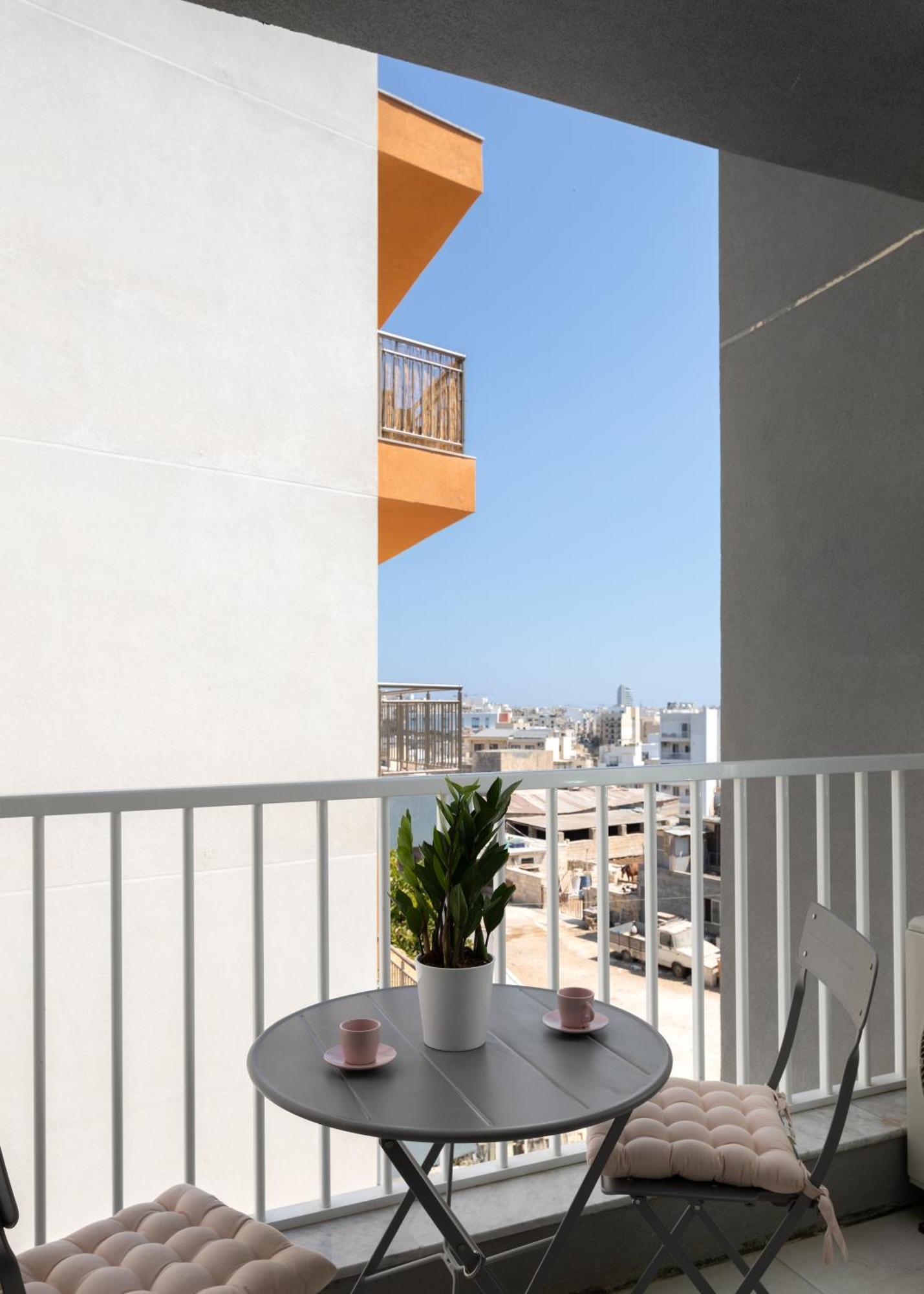 شقة Modern 2br With Outside Furniture - Close To Sliema, Saint Julians & Valletta *